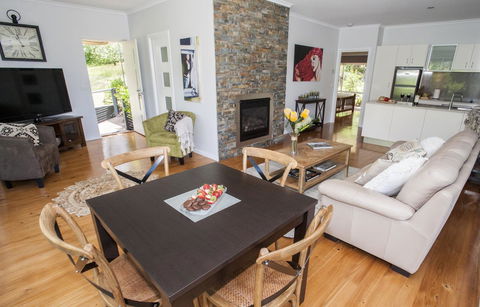 Abbys Cottages Bright - Accommodation Bookings 6