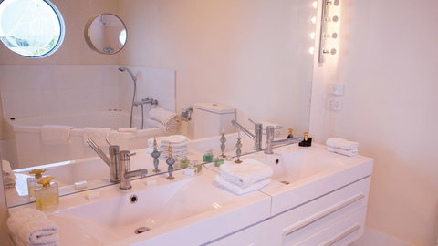 Tintagel - Accommodation Bookings 23