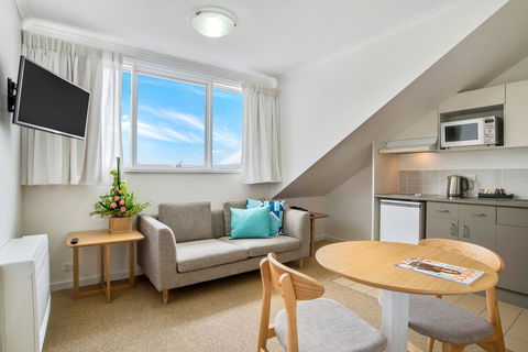 Aligned Corporate Residences Williamstown - Accommodation Bookings 19