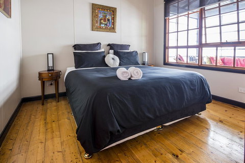 Azen Haven - Accommodation Bookings 2