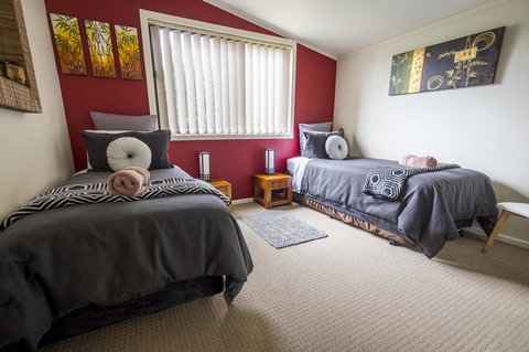 Azen Haven - Accommodation Bookings 3