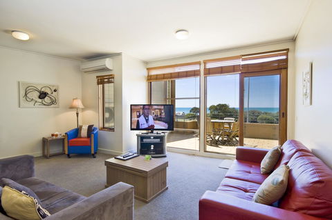 Lornebeach Apartments - Accommodation Bookings 22