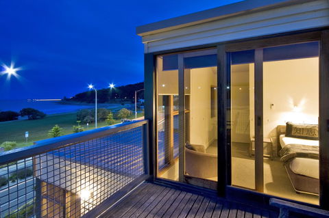 Lornebeach Apartments - Accommodation Bookings 18