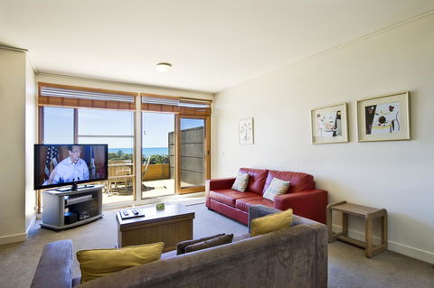 Lornebeach Apartments - Accommodation Bookings 12