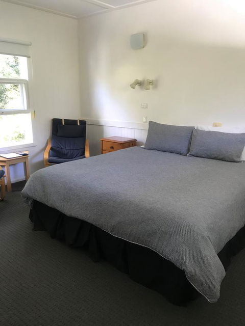 Gipsy Point Lodge & Cottages - Accommodation Bookings 1