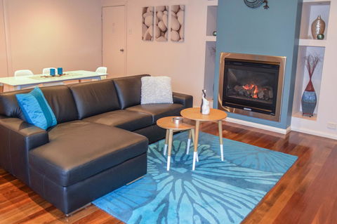 Blue Ridge Retreat - Accommodation Bookings 13