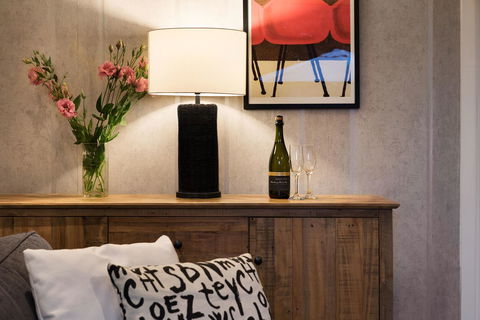 East Street Daylesford - Accommodation Bookings 1
