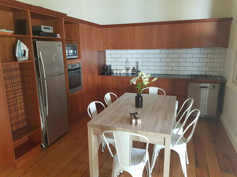 Myers CBD - Accommodation Bookings 9