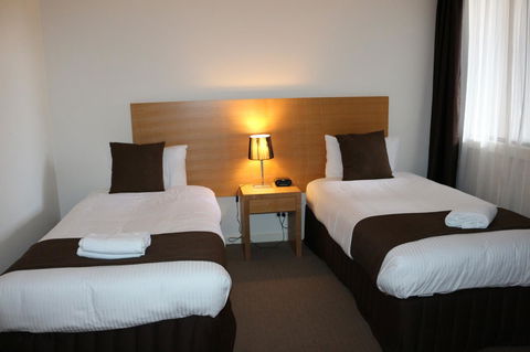 Bairnsdale International - Accommodation Bookings 26