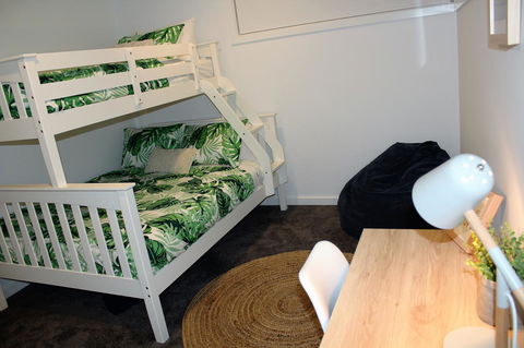 Escape On Birch - Accommodation Bookings 24