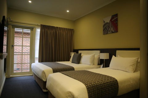 Quality Hotel Melbourne Airport - Accommodation Bookings 42