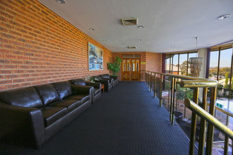 Quality Hotel Melbourne Airport - Accommodation Bookings 23