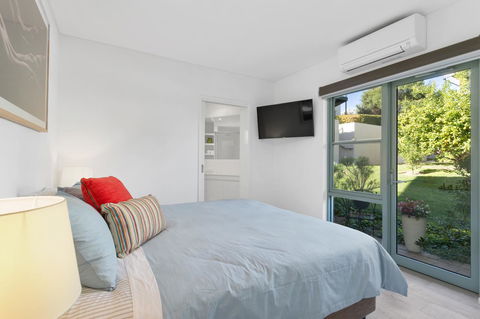 7 & 8 Monte Vista Sorrento - Accommodation Bookings 11