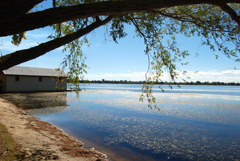Lake Wendouree Luxury Apartments - Accommodation Bookings 14
