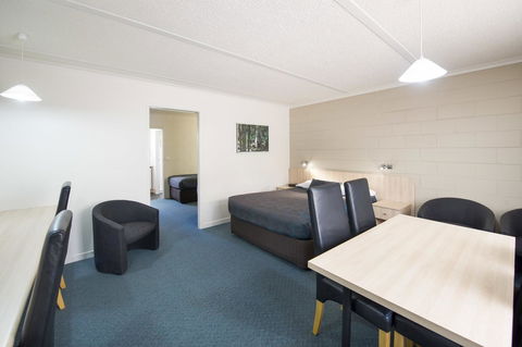 Box Hill Motel - Accommodation Bookings 1