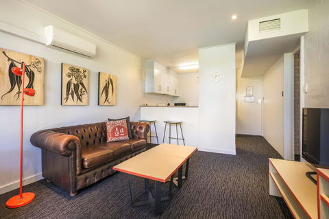 Burvale Hotel - Accommodation Bookings 3