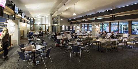 Burvale Hotel - Accommodation Bookings 20