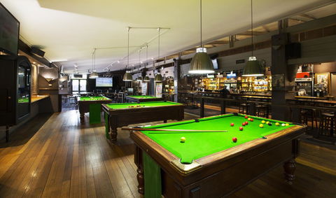 Burvale Hotel - Accommodation Bookings 21