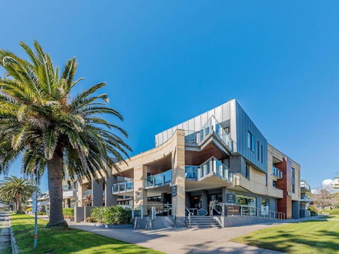 C-Scape Water Front Apartment - Accommodation Bookings 9