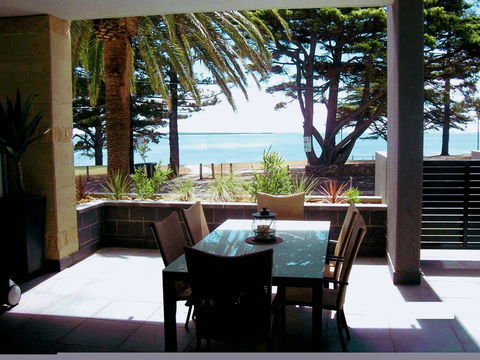C-Scape Water Front Apartment - Accommodation Bookings 0