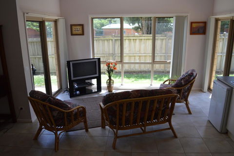 Ocean View Beach House - Accommodation Bookings 15