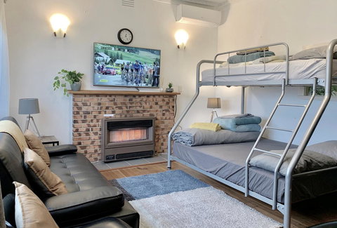 Jettycove Beach House - Accommodation Bookings 8