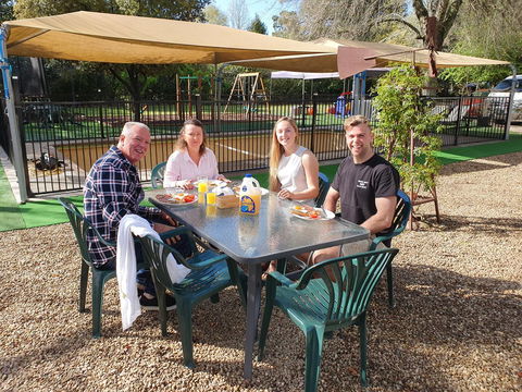 Adina Lodge Holiday Apartments - Accommodation Bookings 1