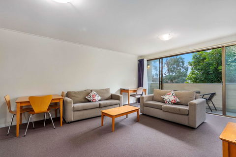 Knox International Hotel And Apartments - Accommodation Bookings 18