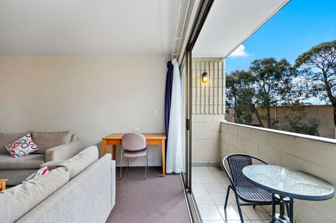 Knox International Hotel And Apartments - Accommodation Bookings 26