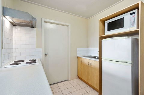 Knox International Hotel And Apartments - Accommodation Bookings 19
