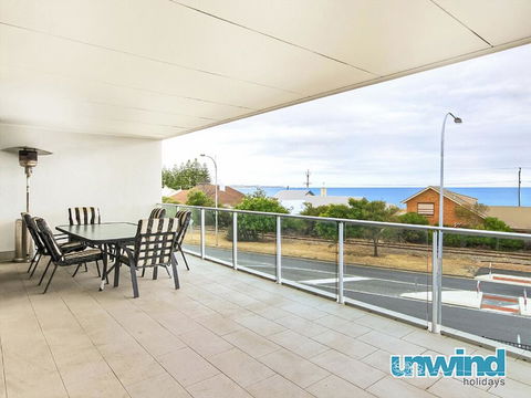 The Block Views Apartments Victor Harbor - Accommodation Bookings 1