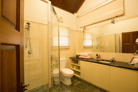 The Block Vista B&B - Accommodation Bookings 2