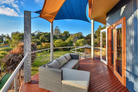 The Blue House - Rye Family Entertainer - Accommodation Bookings 1