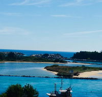 The Boathouse a 3 Bedroom House - Accommodation Bookings