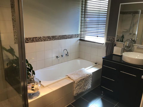 The Booville Hotel - Accommodation Bookings 0