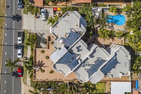 The Burlington Holiday Apartments - Accommodation Bookings 3