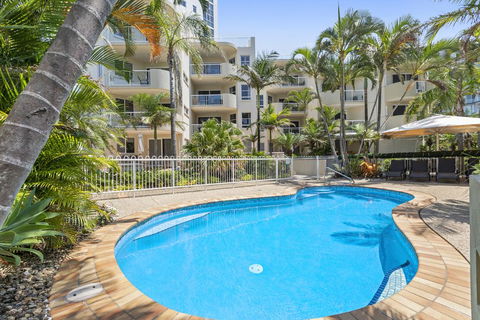 The Burlington Holiday Apartments - Accommodation Bookings 0