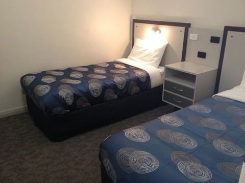 The Central Hotel Motel Lakes Entrance - Accommodation Bookings 2