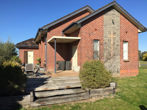 The Church Retreat - Accommodation Bookings 0
