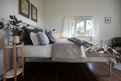 The Clubhouse - Accommodation Bookings 3