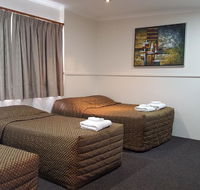 The Commercial Hotel Motel