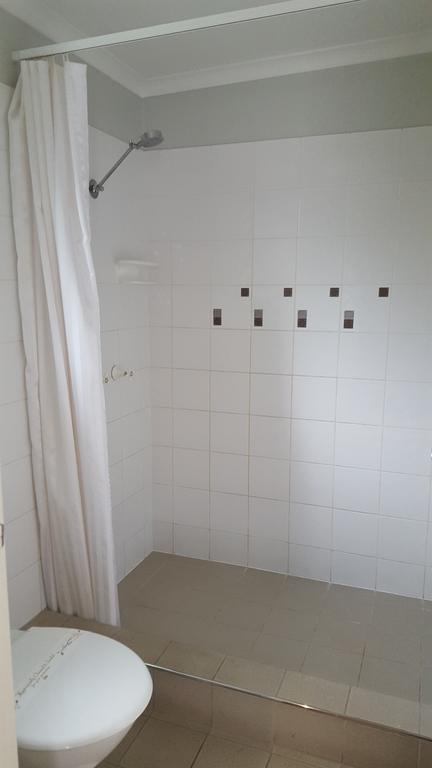 The Commercial Hotel Motel - Accommodation Bookings 3