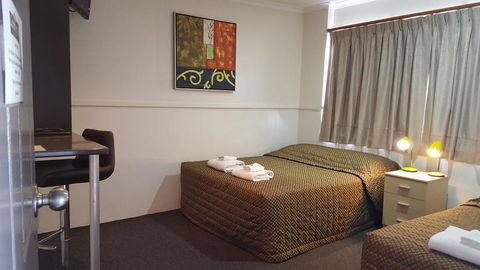 The Commercial Hotel Motel - Accommodation Bookings 2
