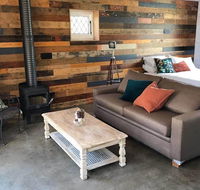 The Cottage - 58 Acre Farm Stay at Hanging Rock