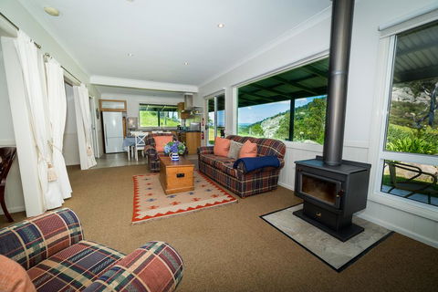 The Cottage At The Bryn At Tilba - Accommodation Bookings 3
