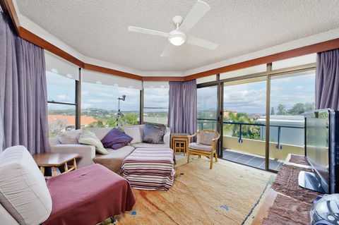 The Crest 6 33 Pacific Drive - Accommodation Bookings 3