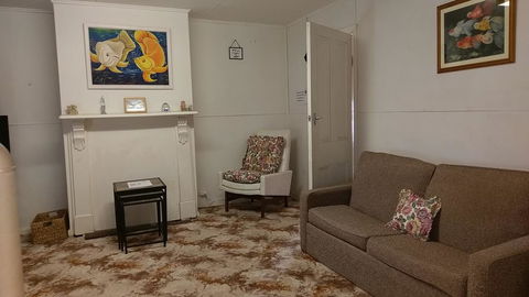 The Crooked Cottage - Accommodation Bookings 3