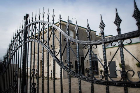 The Customs House B & B - Accommodation Bookings 3