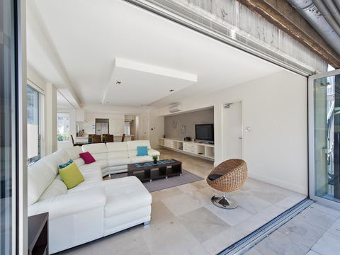 The Domain - Accommodation Bookings 1