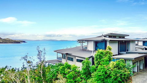 The Edge 5 - Hamilton Island - Accommodation Bookings 0